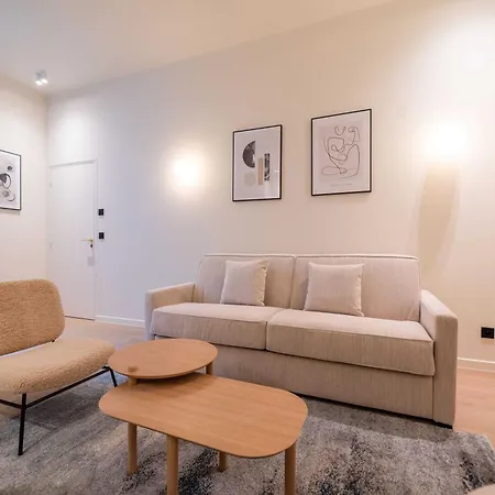 Exceptional With Ac-1br-4p-palais Garnier Apartment Paris